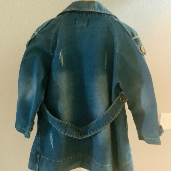 Stylish jacket with a dark denim finish that has a worn-in, distressed look. - Picture 3 of 12
